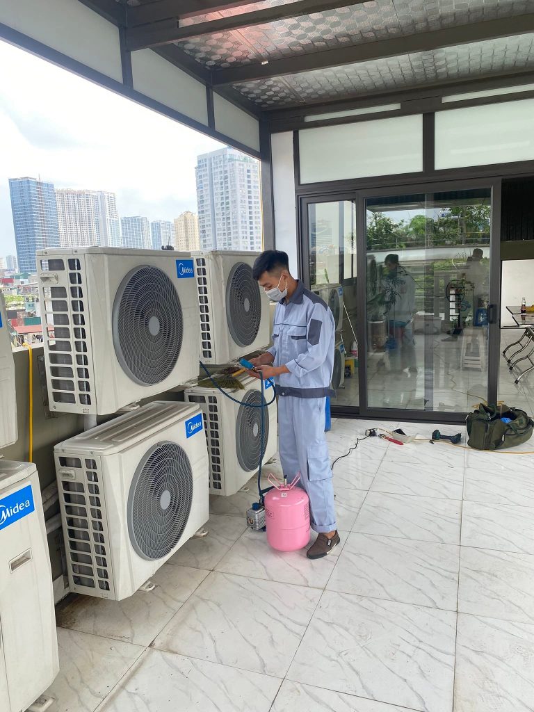 sửa máy lạnh trung tâm Bình Dương